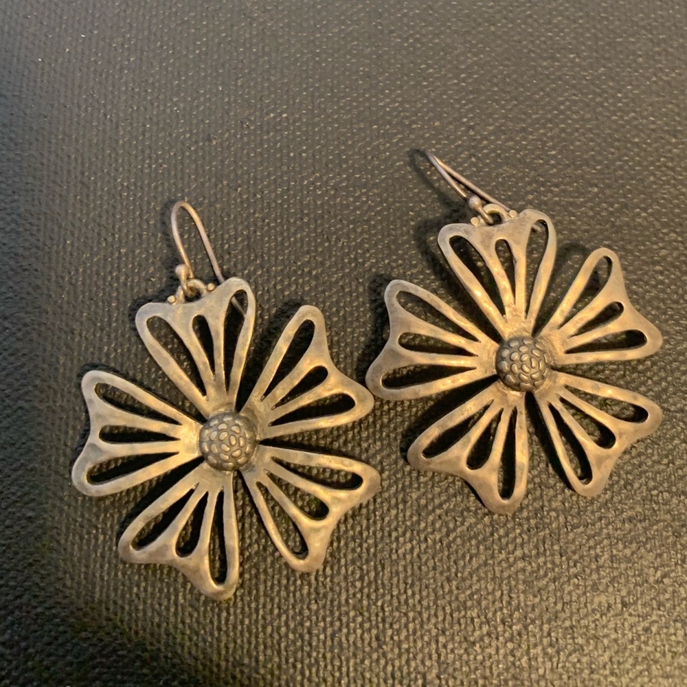 Lucky Brand Flower Earrings